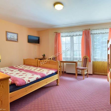 Bialy Dom Aparthotel Ściegny Exterior foto